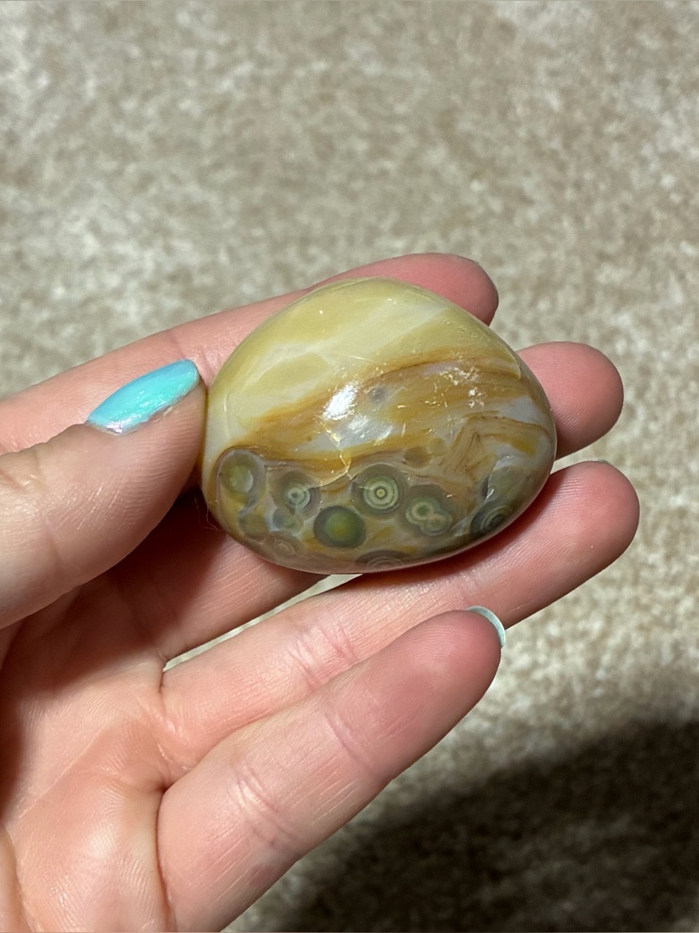 Polished Natural Gobi Agate Eye Stone
